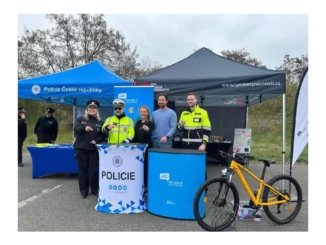 Bezpečnost v cyklistice: Ochrana seniorů přilbou