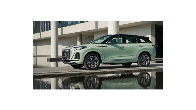 Získejte SUV Hongqi HS3 s neodolatelnou slevou