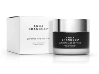ANNA BRANDEJS uvedla nové skincare produkty v ikonickém Hotelu Paříž